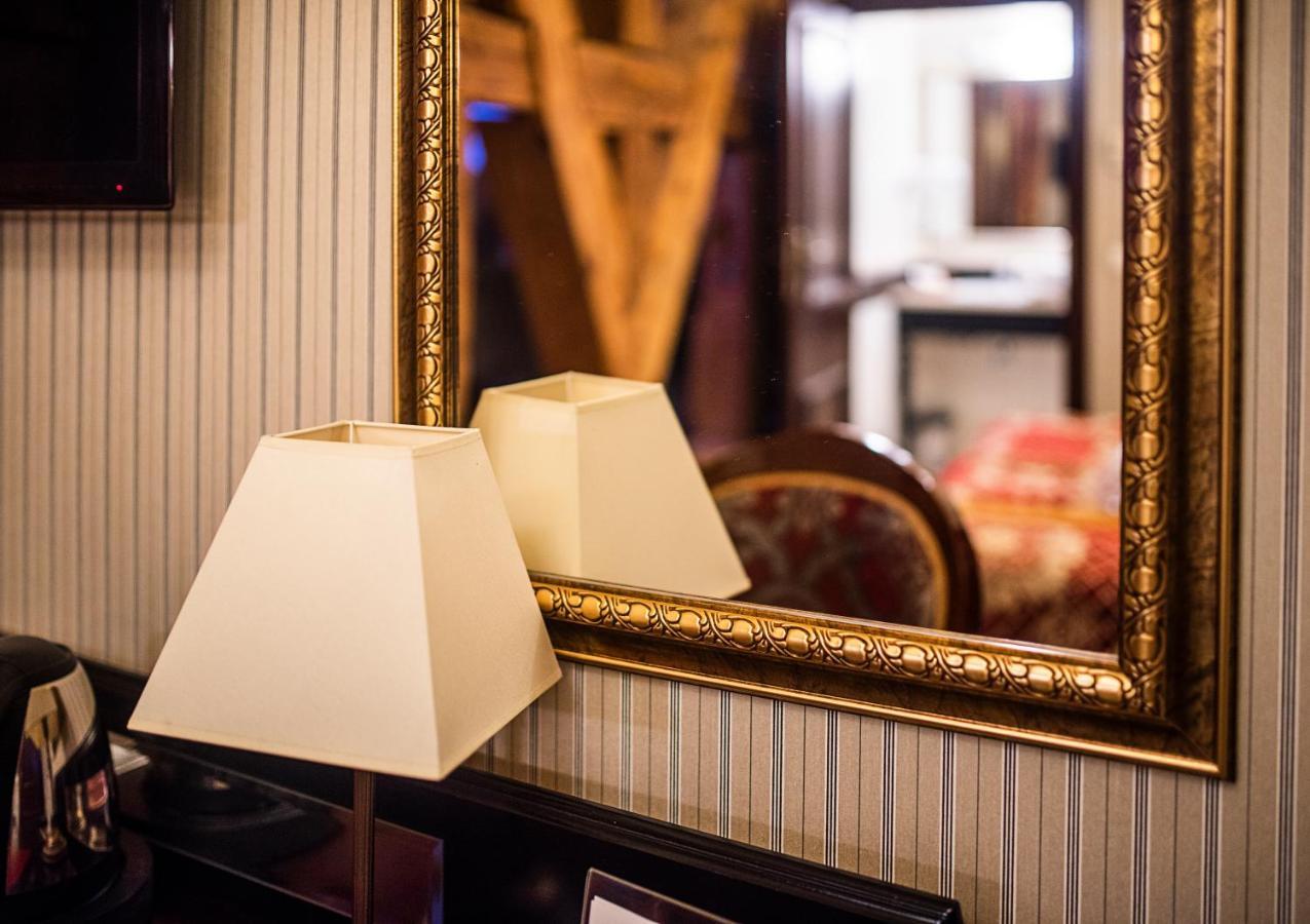 Hotel St. Bruno Гіжицько Екстер'єр фото
